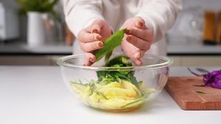 glass salad bowl with grater